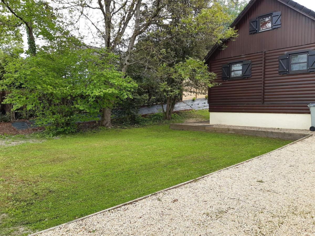 Chalet cosy et chaleureux à Wéris près de Durbuy Weris Exterior foto